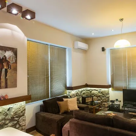 To Arxontiko Tis Evelin Apartment *